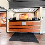 Red Lion Hotel Portland Airport