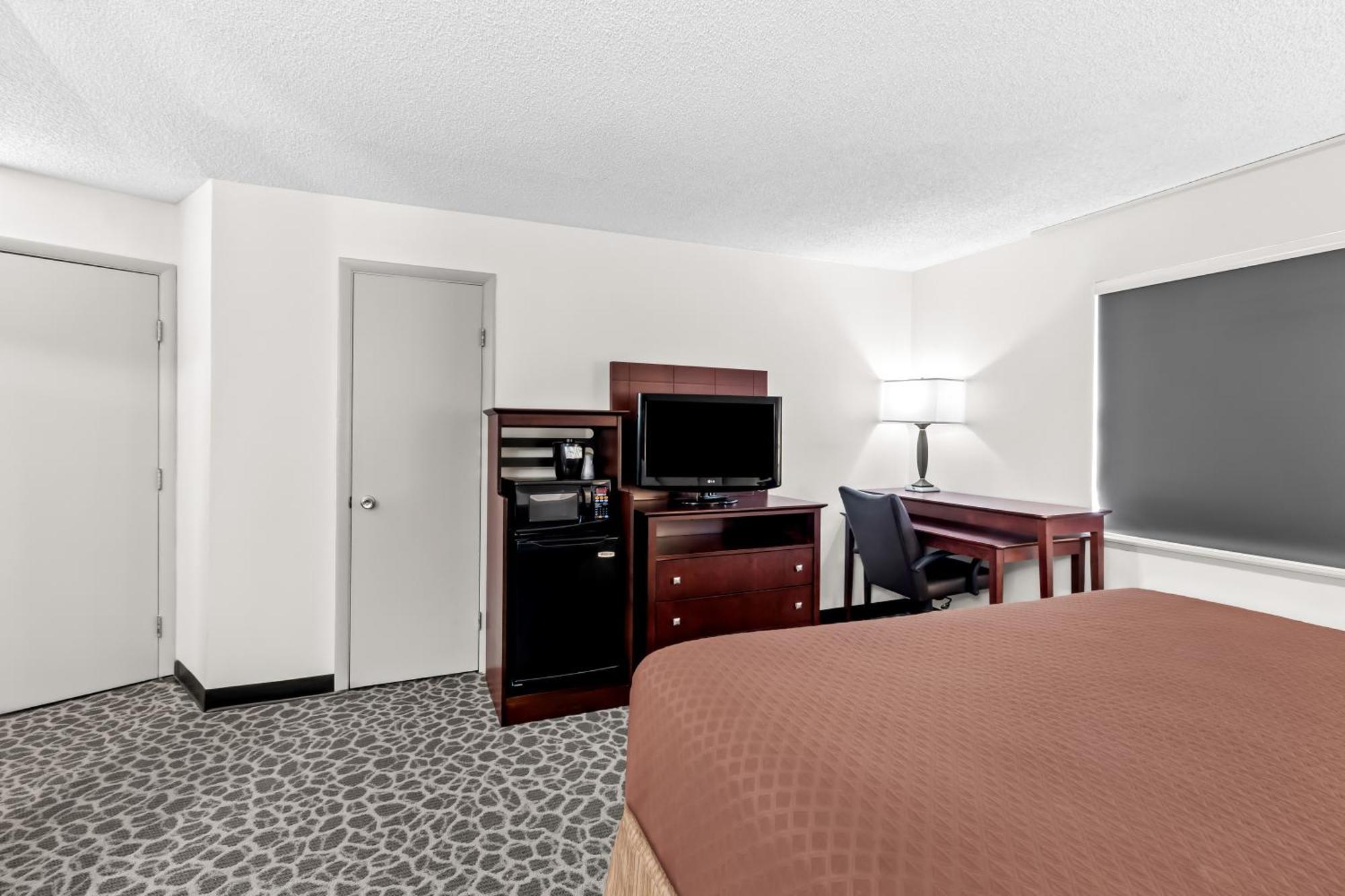 Red Lion Airport Hotel